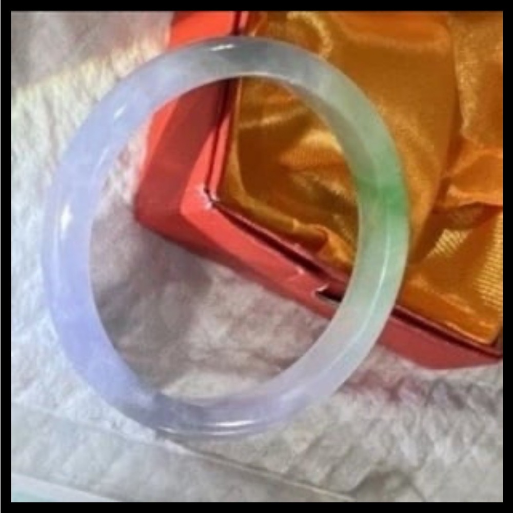 Certified Lavender Green 
Approx 58-59mm Natural Burma A Jade jadeite Bangle New - Picture 5 of 8
